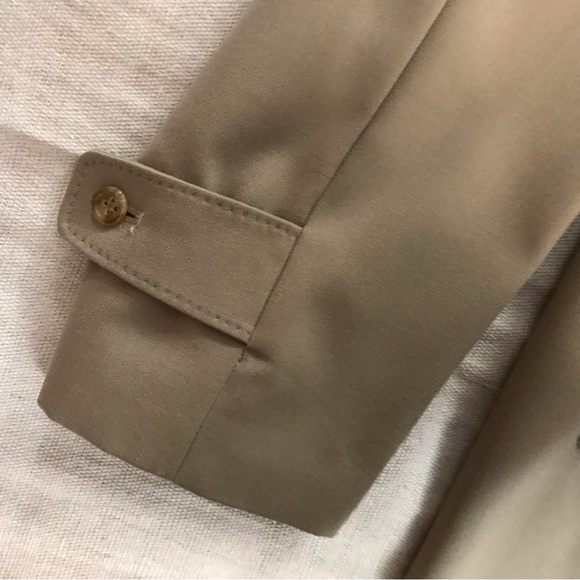 Aquascutum Hardwicke Wool Rainproof Trench Coat (40R) - Picture 5 of 10